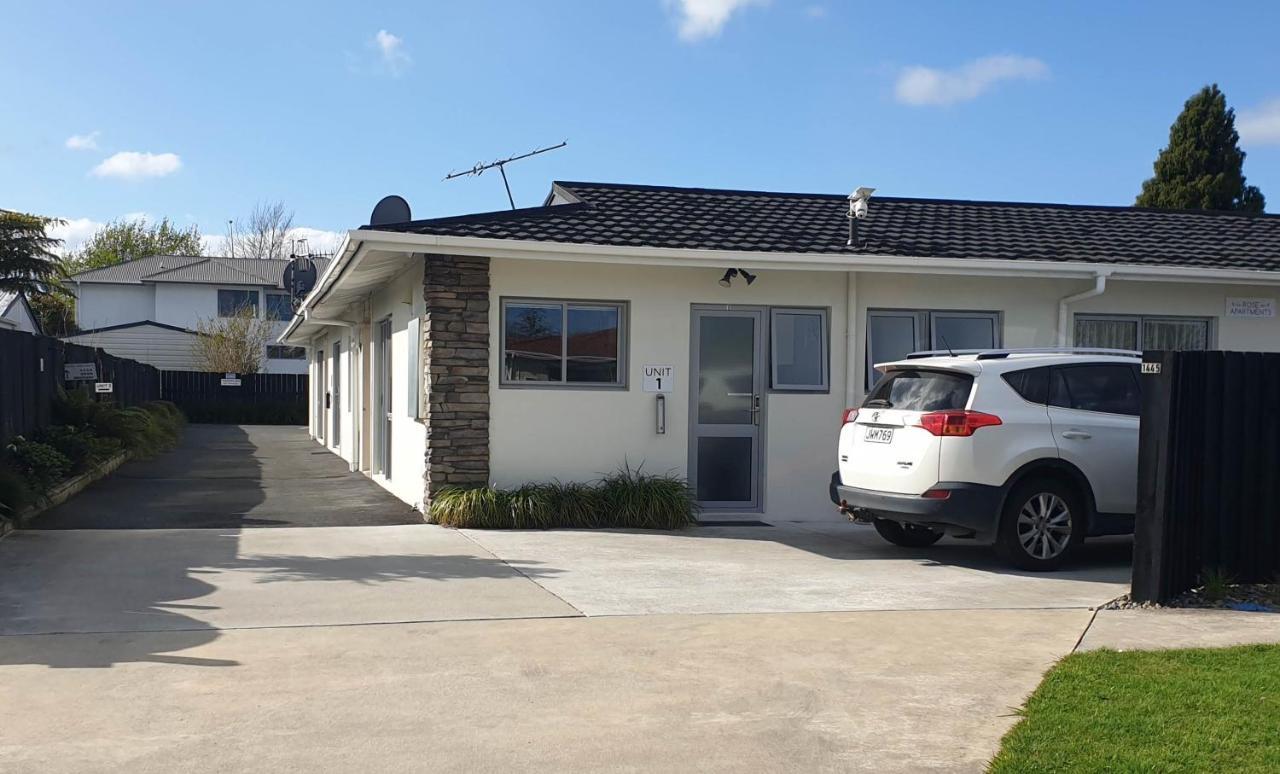 Rose Apartments Unit 6 Central Rotorua-Accommodation & Spa מראה חיצוני תמונה