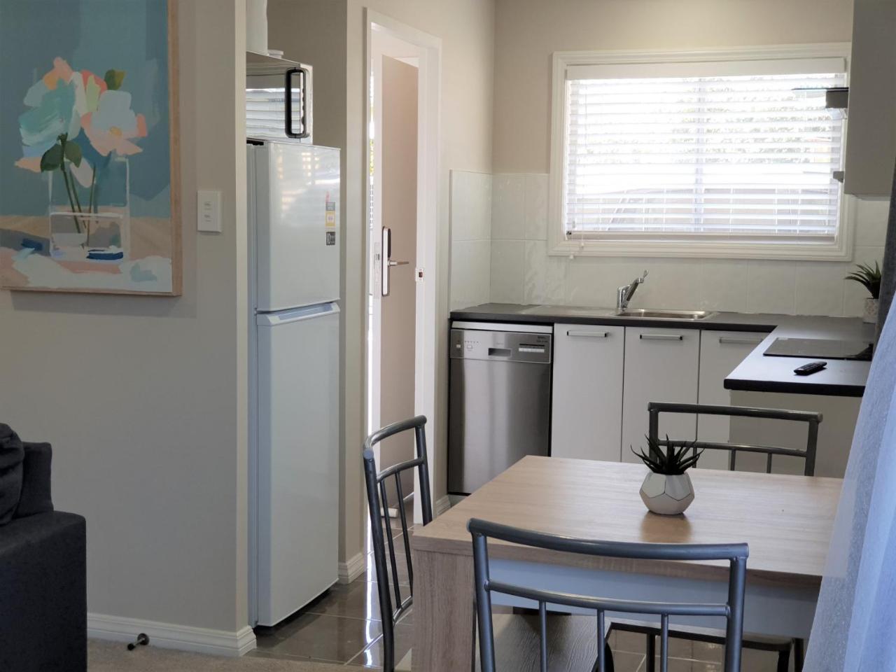Rose Apartments Unit 6 Central Rotorua-Accommodation & Spa מראה חיצוני תמונה
